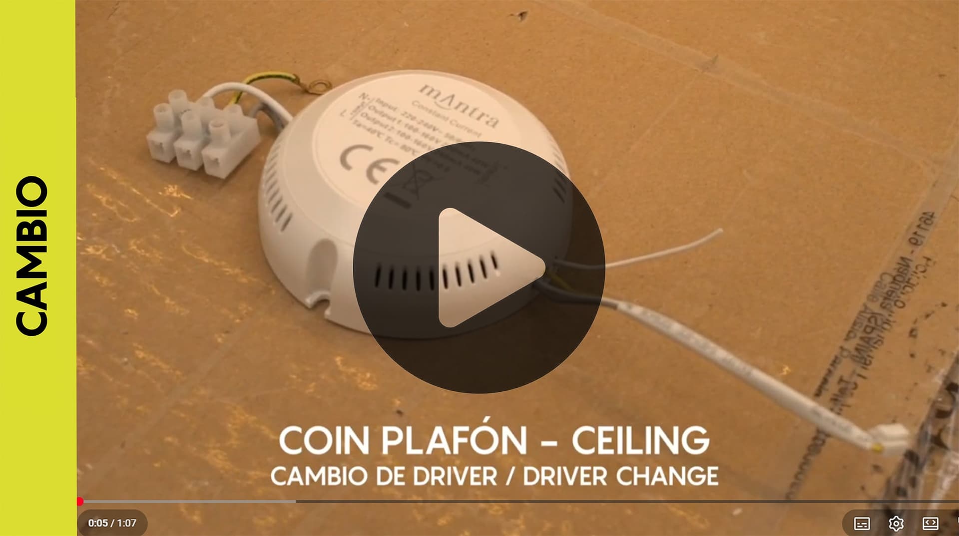 ***DES*** COIN * PLAFONNIER LED CARRÉ 80W - 2700-5000K - AVEC TÉLÉCOMMANDE - BOIS
